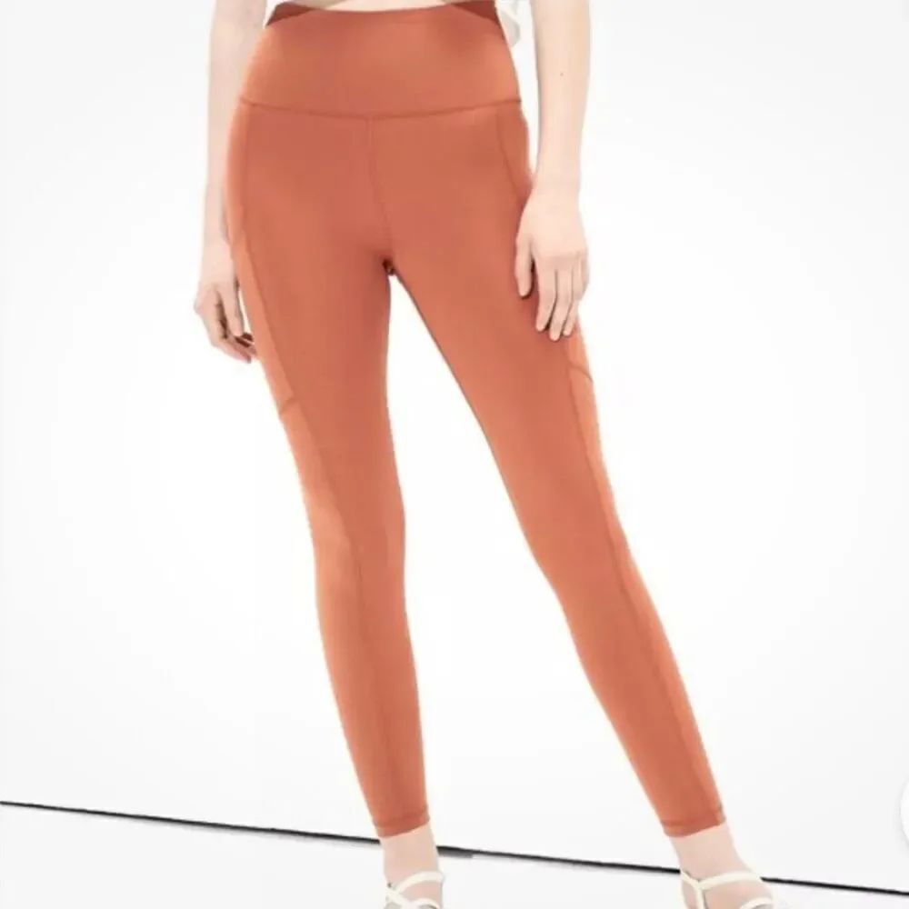American Eagle the everything pocket leggings size M orange sherbert